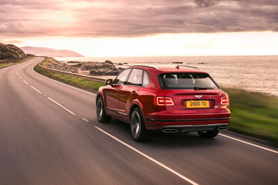  Bentley Bentayga V8 2018 года  (WW) (фото 6 из 49)